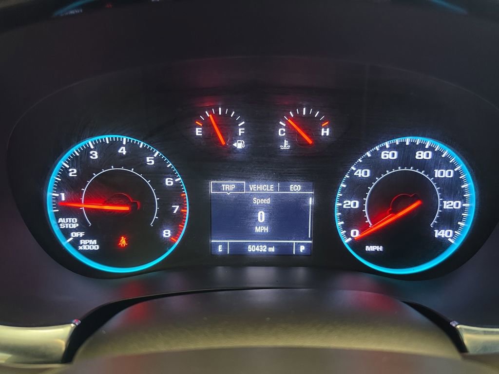 Used 2023 Chevrolet Traverse LS w/ Safety Package FWD image 22