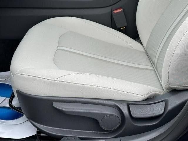 Used 2026 Hyundai Sonata SE FWD image 10
