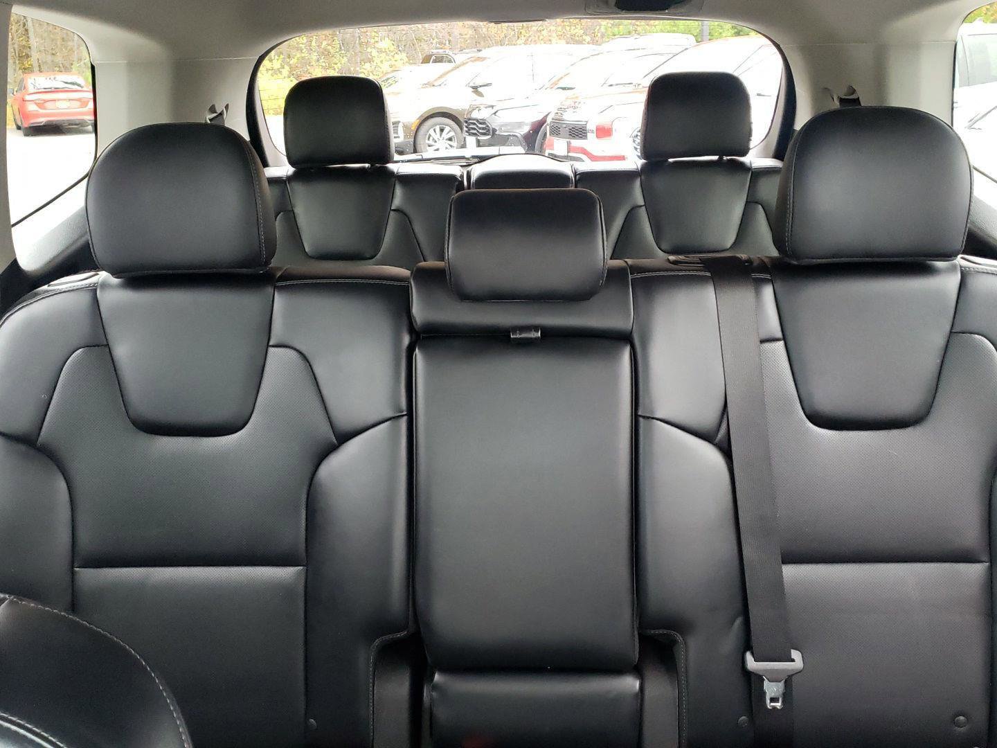 Used 2024 Kia Telluride LX image 23