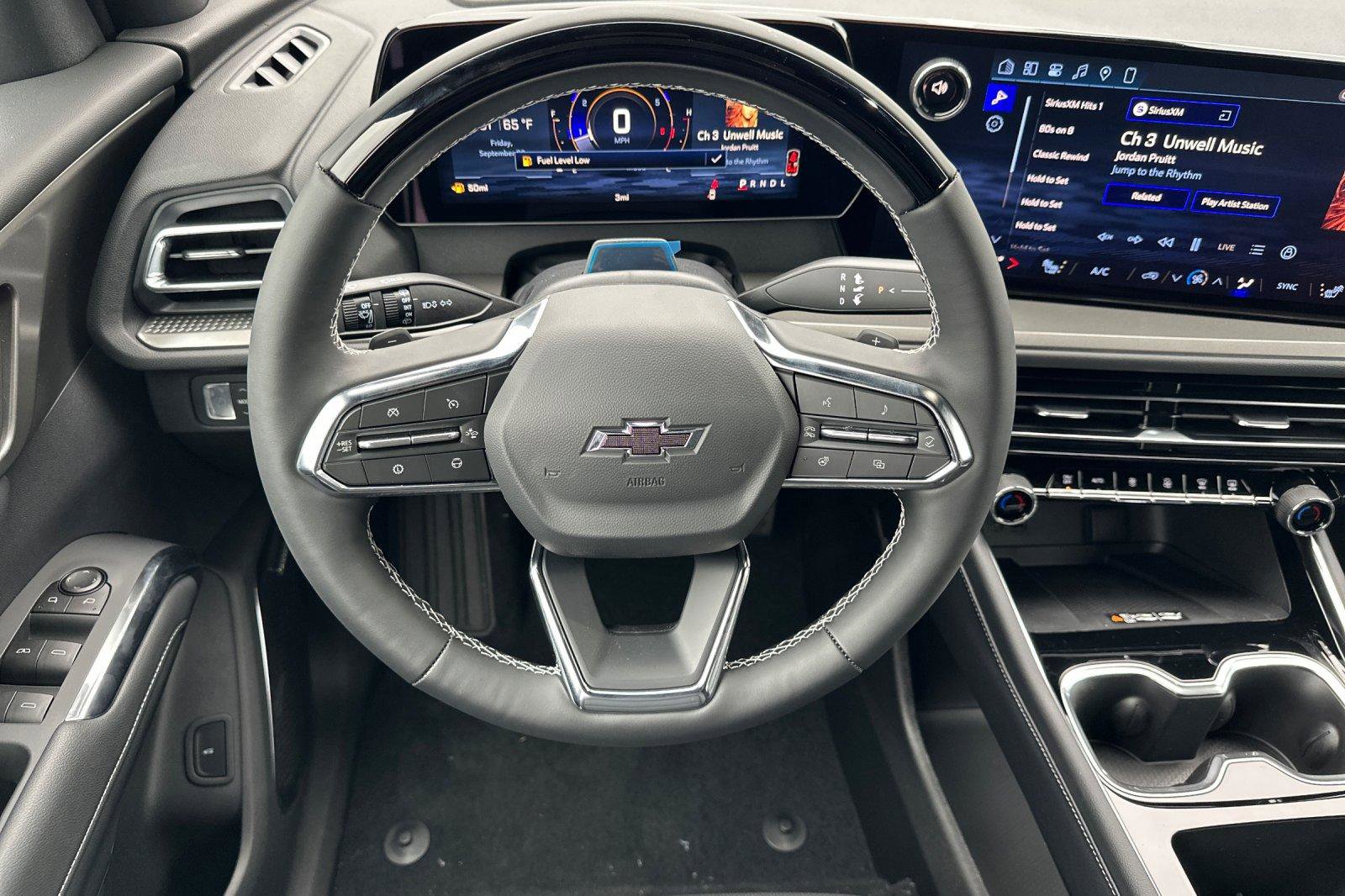 New 2026 Chevrolet Traverse LT w/ Enhanced Driving Package image 18