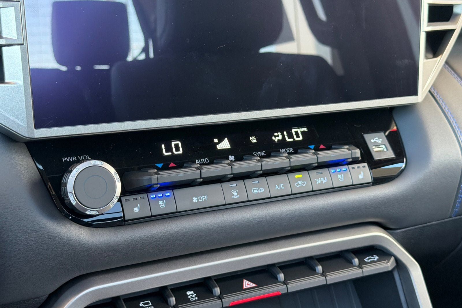 New 2026 Toyota Tundra Platinum AWD/4WD image 23