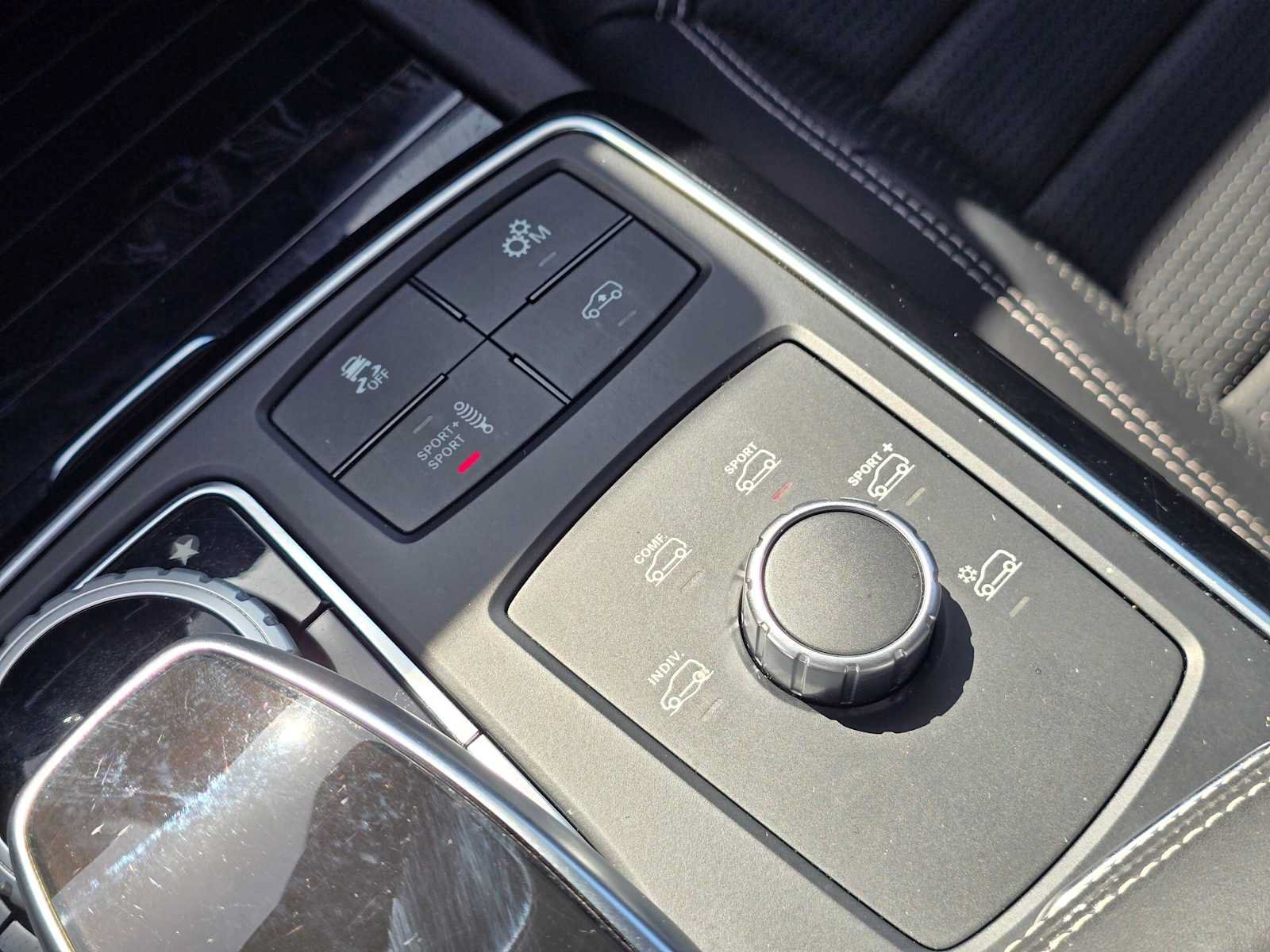 Used 2018 Mercedes-Benz GLE 63 AMG S image 35
