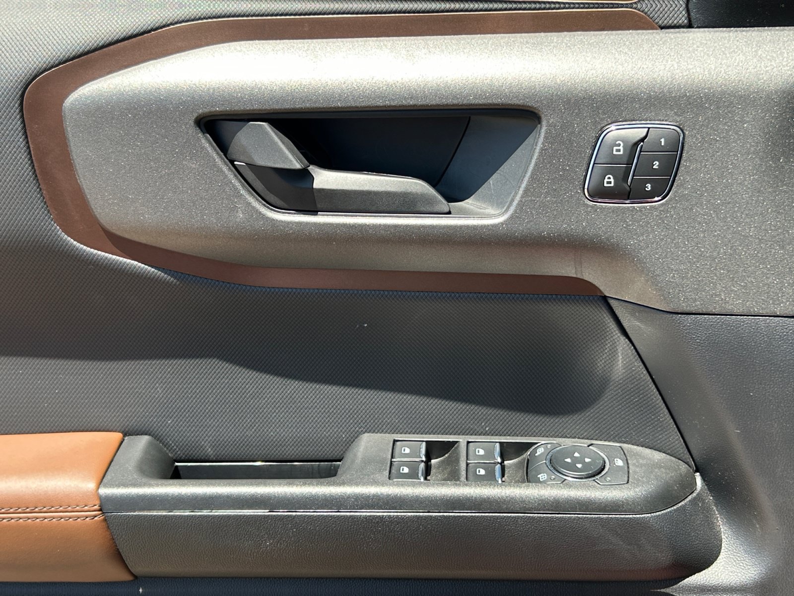 New 2026 Ford Bronco Sport Outer Banks w/ Outer Banks Tech Package+ AWD/4WD image 16