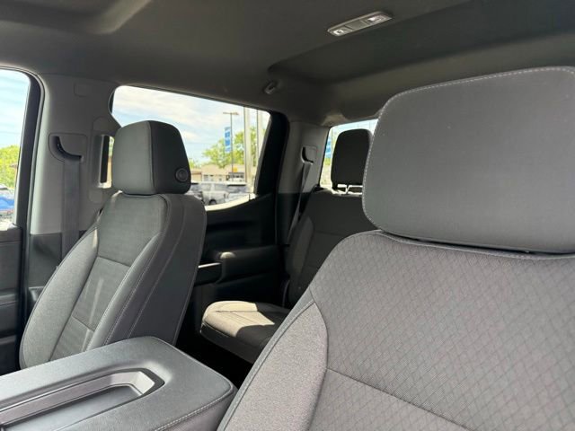 Used 2022 Chevrolet Silverado 1500 LT AWD/4WD image 8