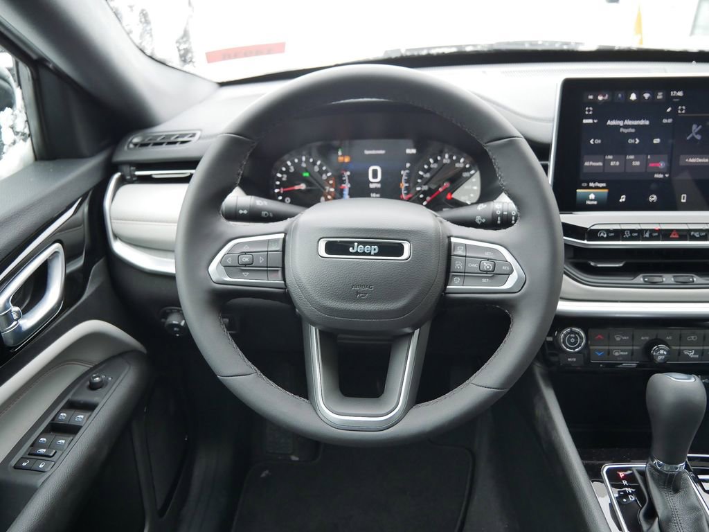 New 2026 Jeep Compass Limited AWD/4WD image 10