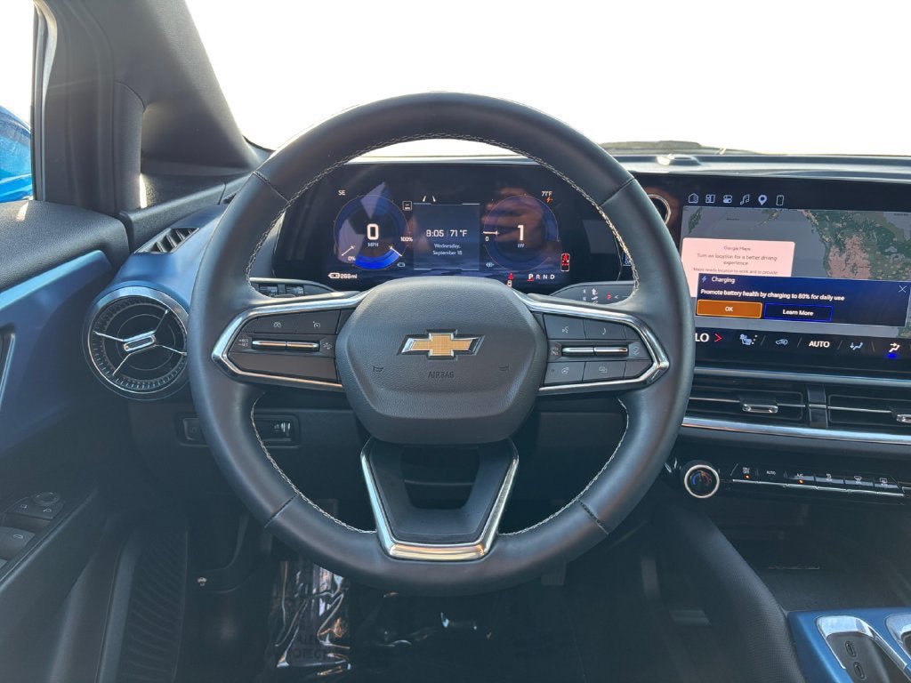Certified 2025 Chevrolet Equinox EV LT w/ Convenience Package FWD image 13