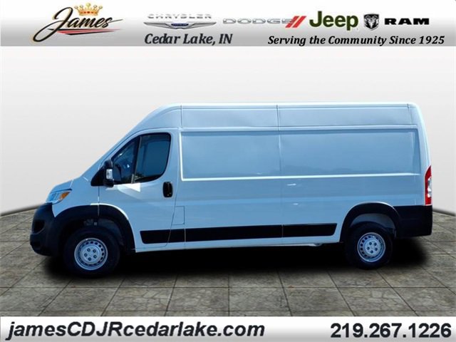Used 2025 RAM ProMaster 2500 w/ Convenience Group image 2