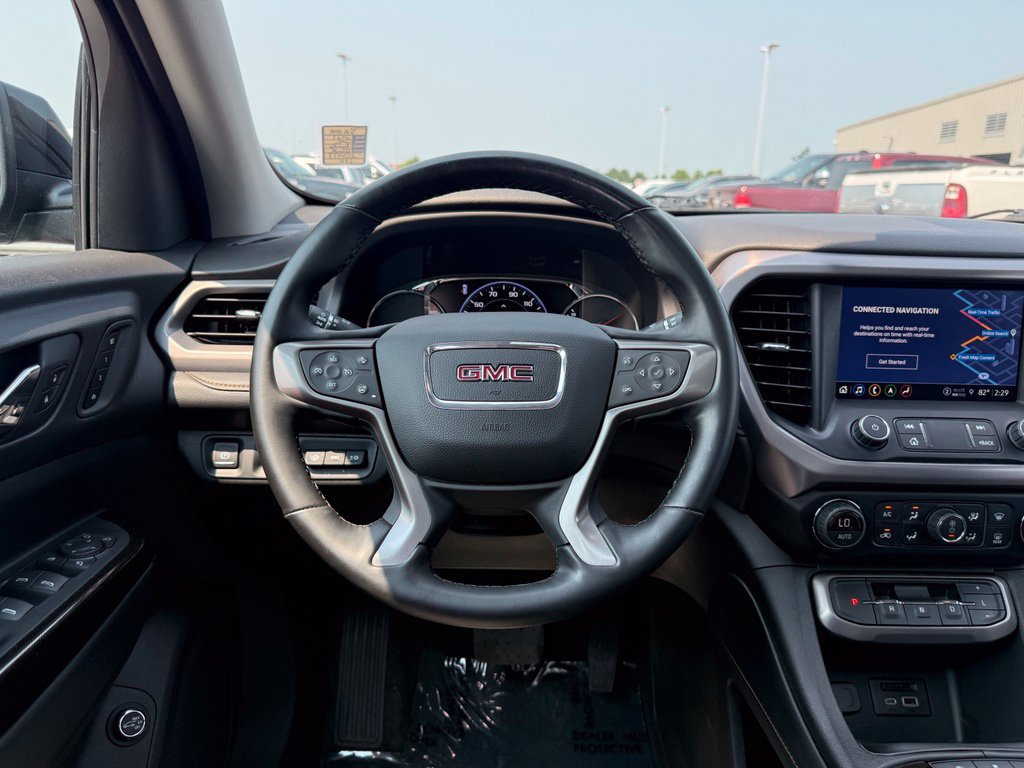 Used 2023 GMC Acadia AT4 w/ Technology Package AWD/4WD image 17