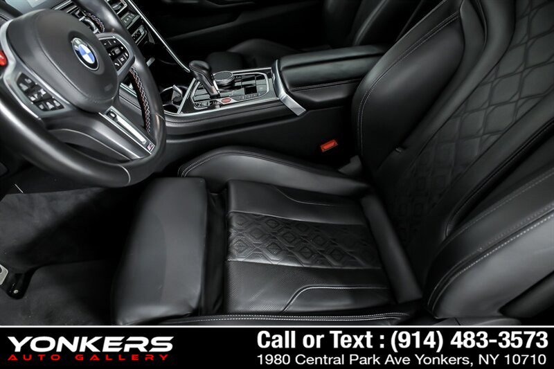 Used 2022 BMW M8 Competition w/ M Carbon Exterior Package AWD/4WD image 25