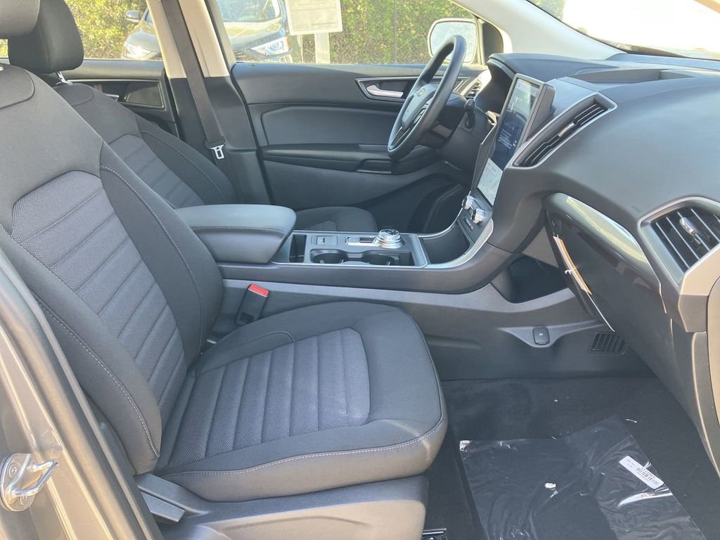 New 2024 Ford Edge SE image 23
