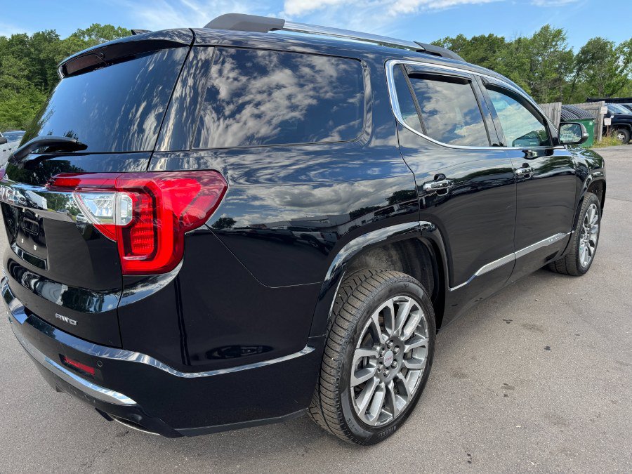 Used 2022 GMC Acadia Denali w/ GMC Pro Grade Package AWD/4WD image 11