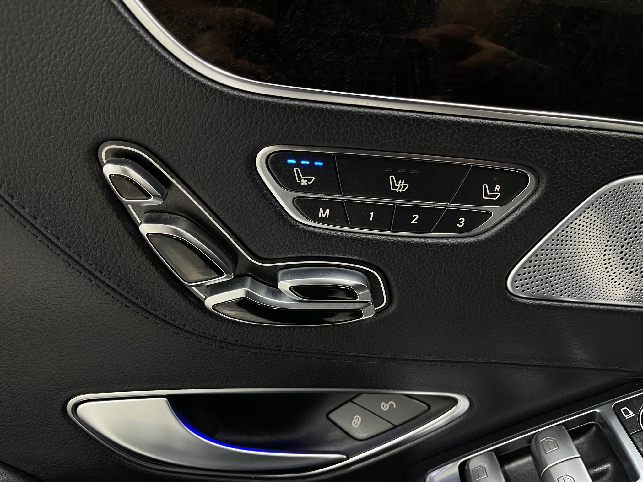 Used 2017 Mercedes-Benz S 550 4MATIC Coupe image 17