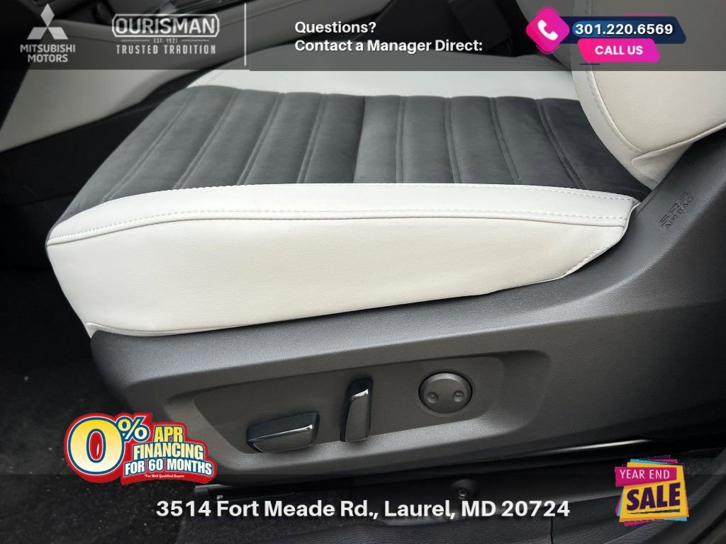 New 2025 Mitsubishi Outlander SE image 17
