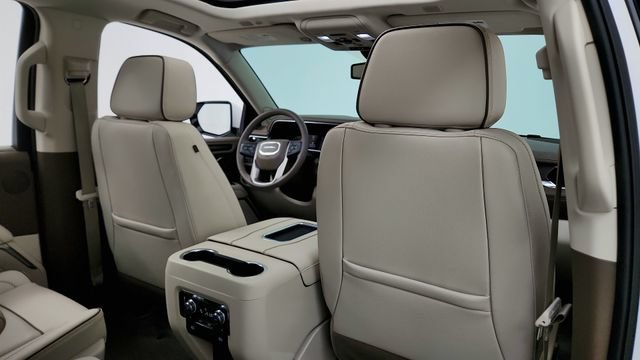 Used 2024 GMC Yukon Denali AWD/4WD image 42