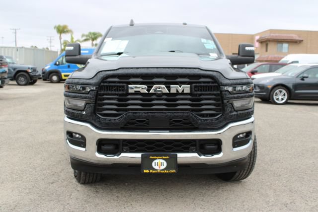 Used 2025 RAM 3500 Big Horn AWD/4WD image 2