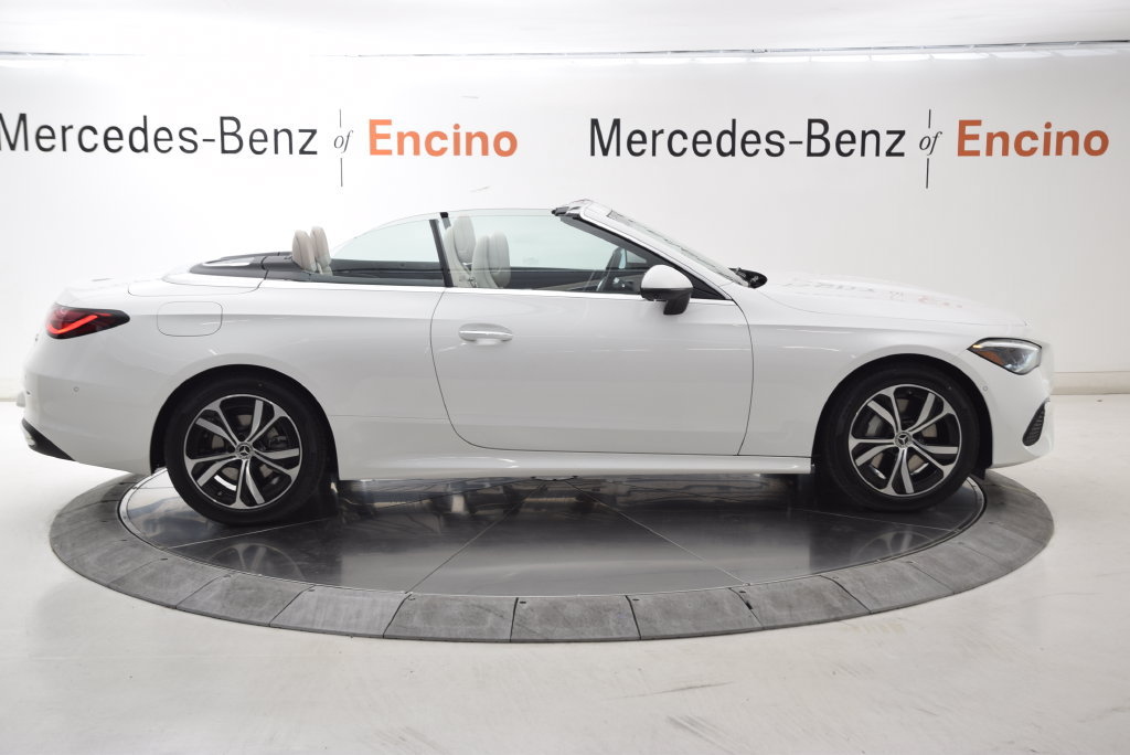 New 2027 Mercedes-Benz CLE 300 4MATIC Cabriolet image 7