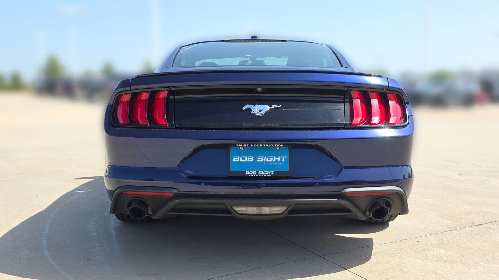 Used 2018 Ford Mustang Coupe w/ Equipment Group 101A RWD image 4