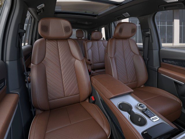 New 2027 Cadillac Vistiq Luxury AWD/4WD image 16