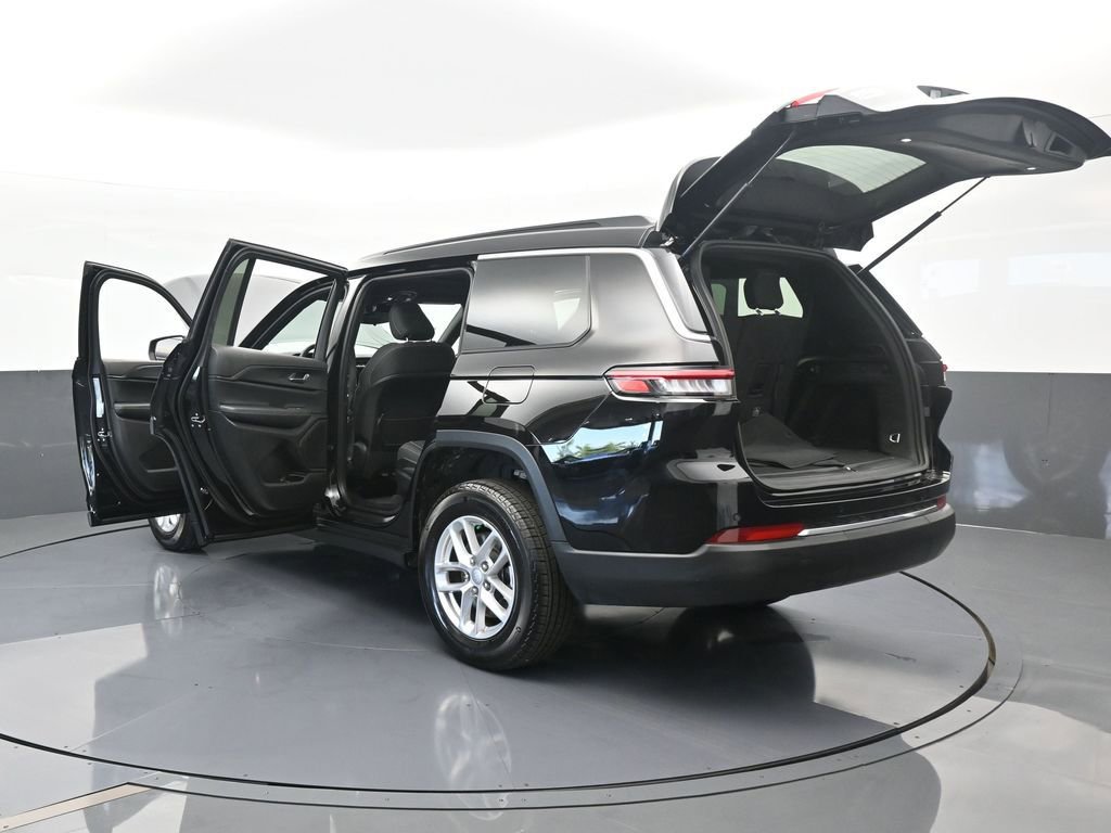 Used 2024 Jeep Grand Cherokee L Laredo image 75