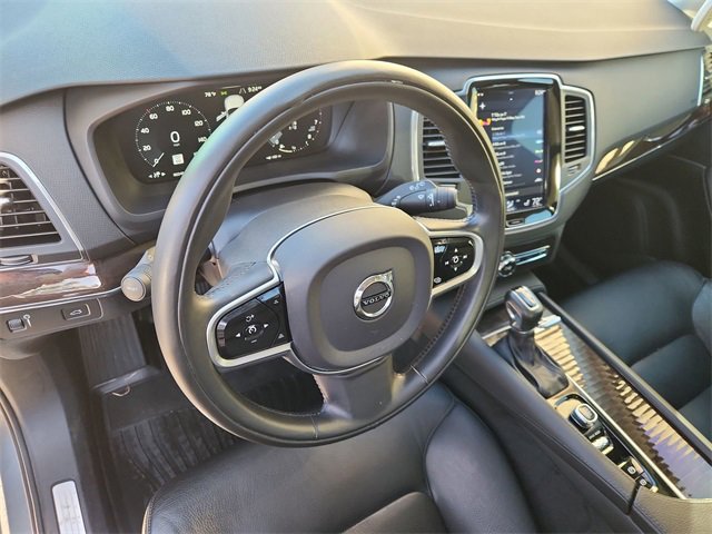 Used 2019 Volvo XC90 T6 Momentum w/ Advanced Package image 10