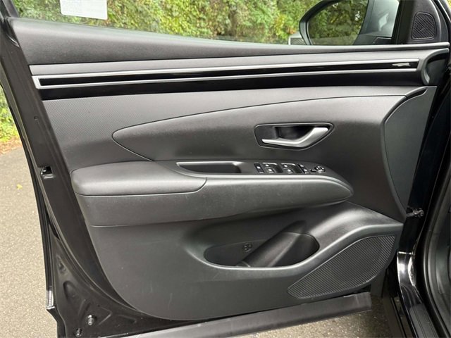 Used 2024 Hyundai Tucson SE image 8