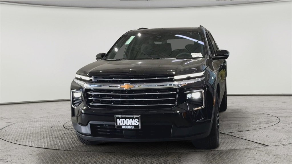 New 2026 Chevrolet Traverse LT w/ Enhanced Driving Package image 4