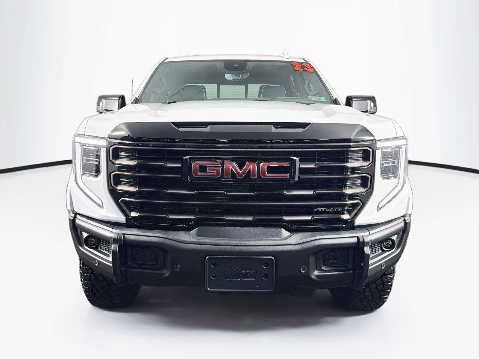 Used 2023 GMC Sierra 1500 AT4X AWD/4WD image 6