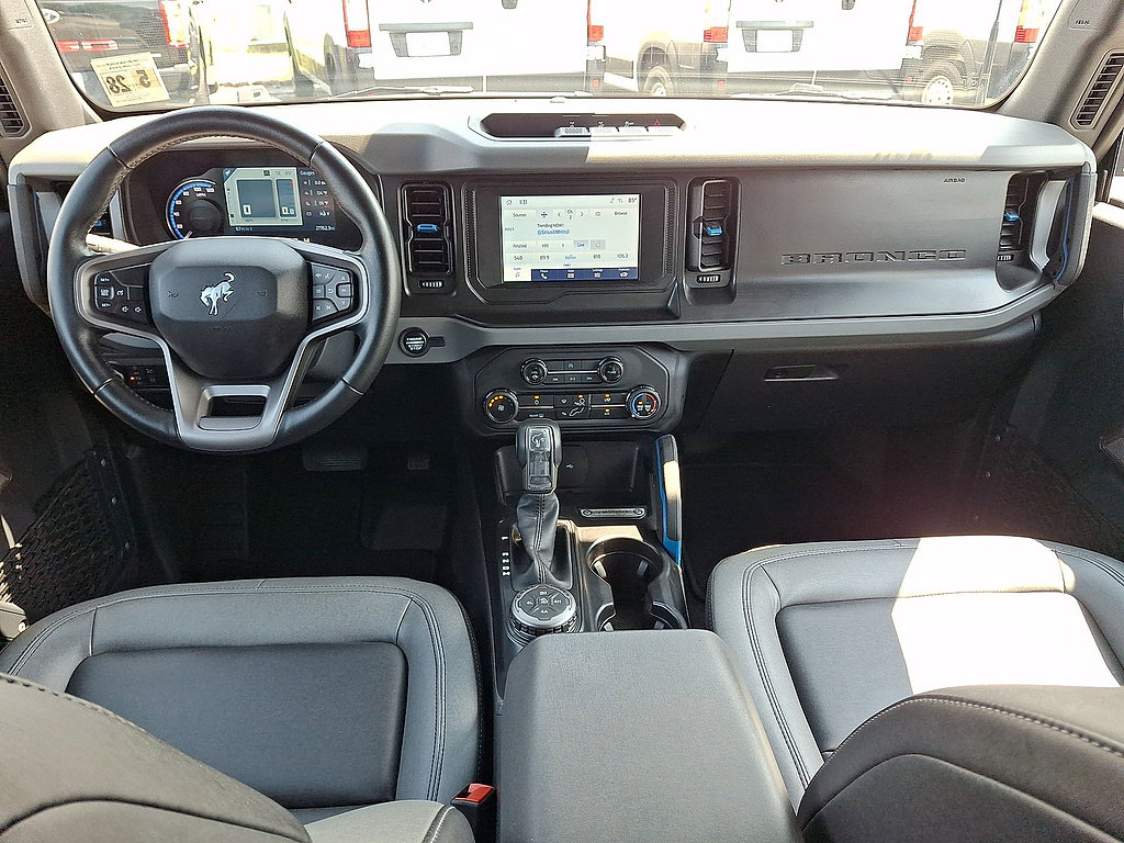 Certified 2023 Ford Bronco Black Diamond AWD/4WD image 10