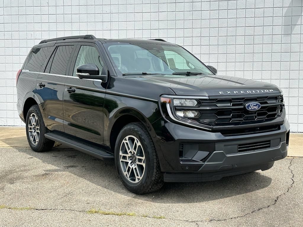 New 2026 Ford Expedition Active AWD/4WD image 30