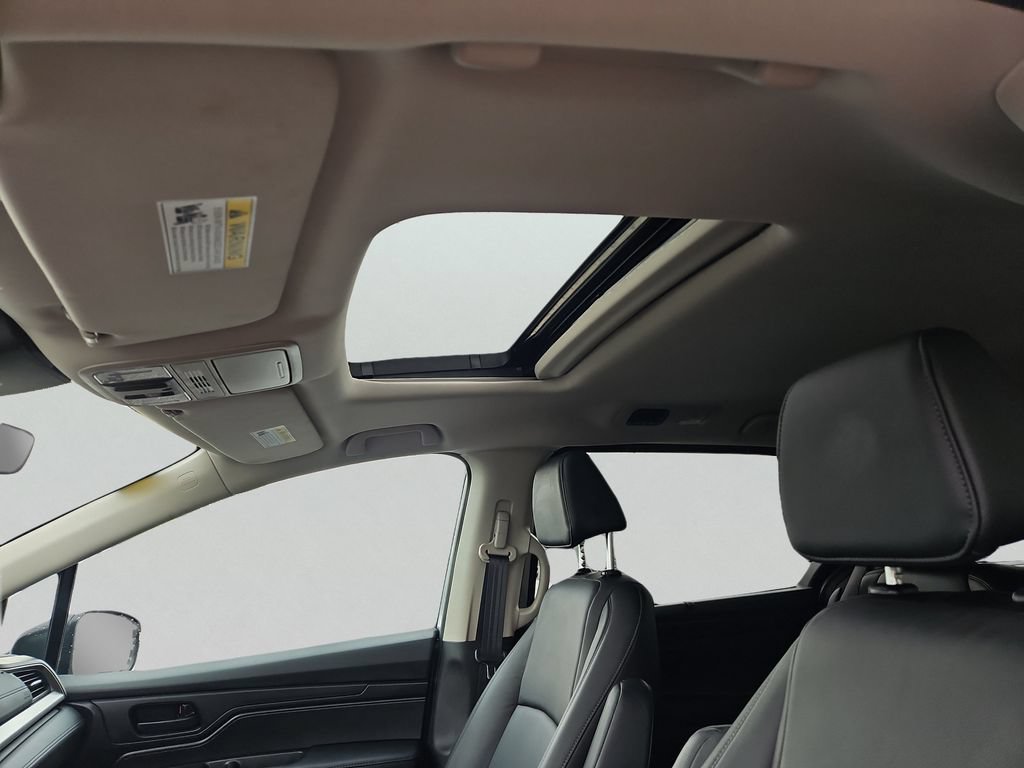 Certified 2026 Honda Odyssey EX-L image 15
