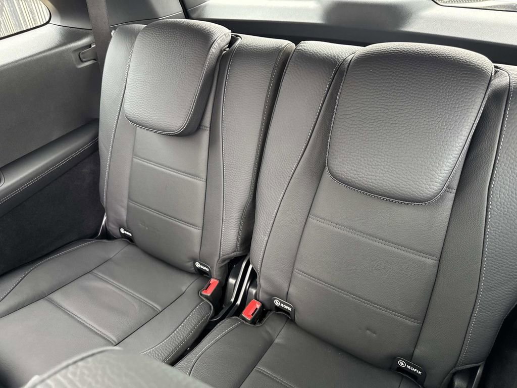 New 2026 Mercedes-Benz GLS 580 4MATIC image 13
