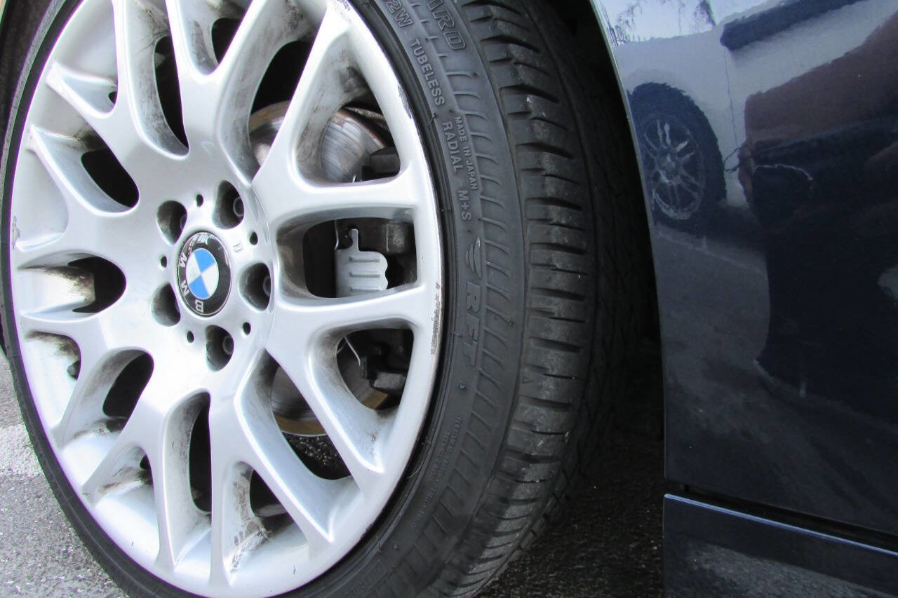 Used 2010 BMW 328i Coupe image 11