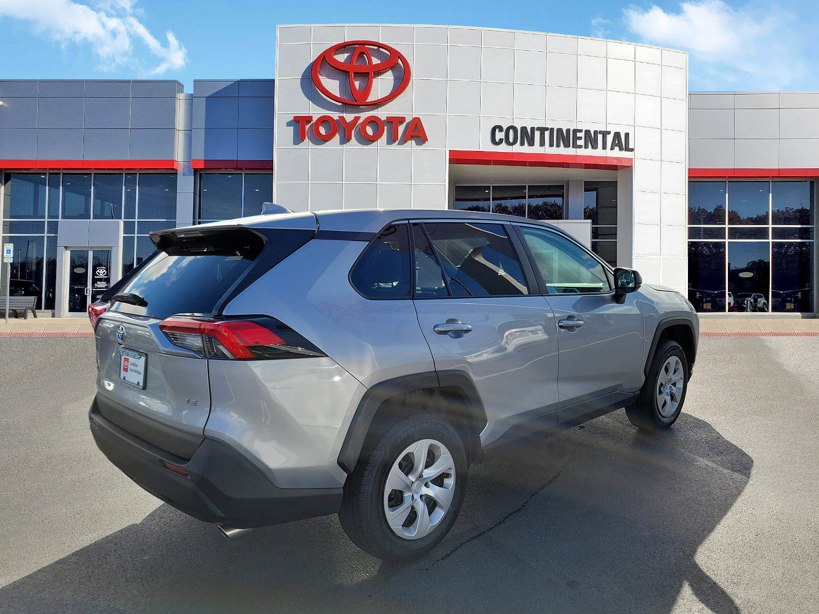 Certified 2024 Toyota RAV4 LE image 4