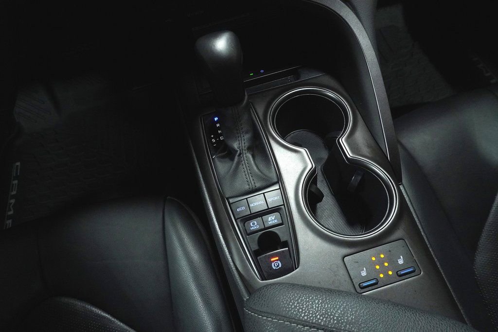 Used 2021 Toyota Camry XSE image 17