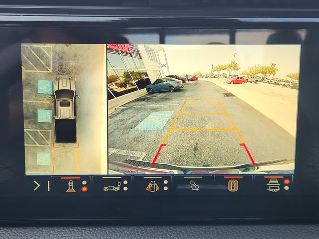 Used 2024 GMC Sierra 3500 Denali w/ Denali Reserve Package image 15