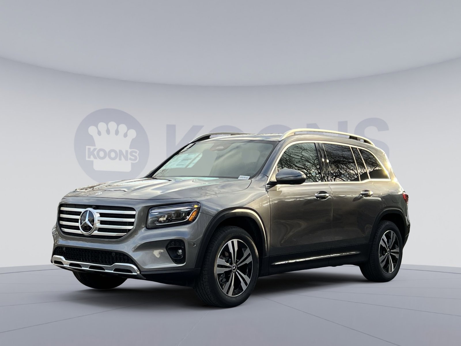 New 2026 Mercedes-Benz GLB 250 4MATIC image 1