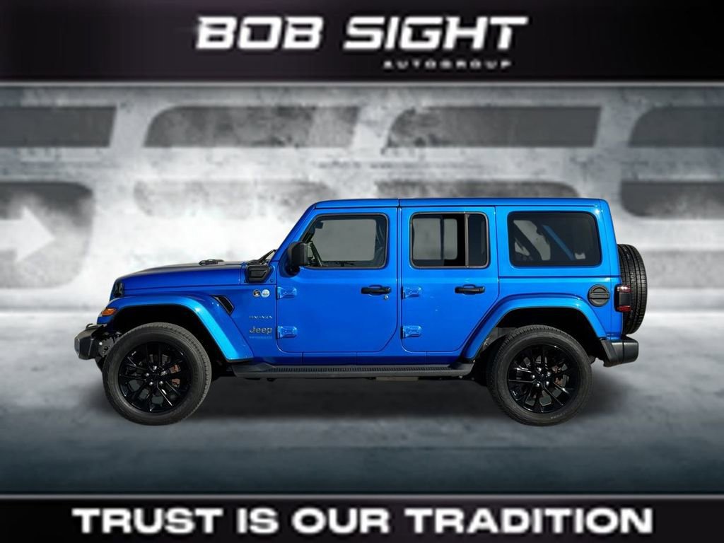 Used 2021 Jeep Wrangler Unlimited Sahara w/ Cold Weather Group image 32