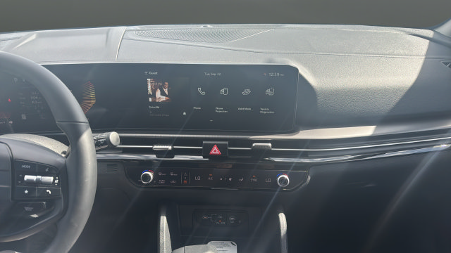New 2027 Kia Sportage EX AWD/4WD image 13