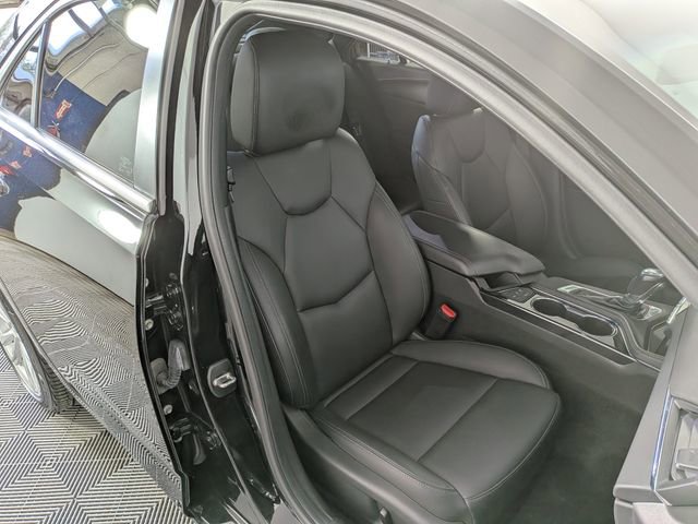 Used 2023 Cadillac CT4 Luxury w/ Sun And Sound Package AWD/4WD image 31
