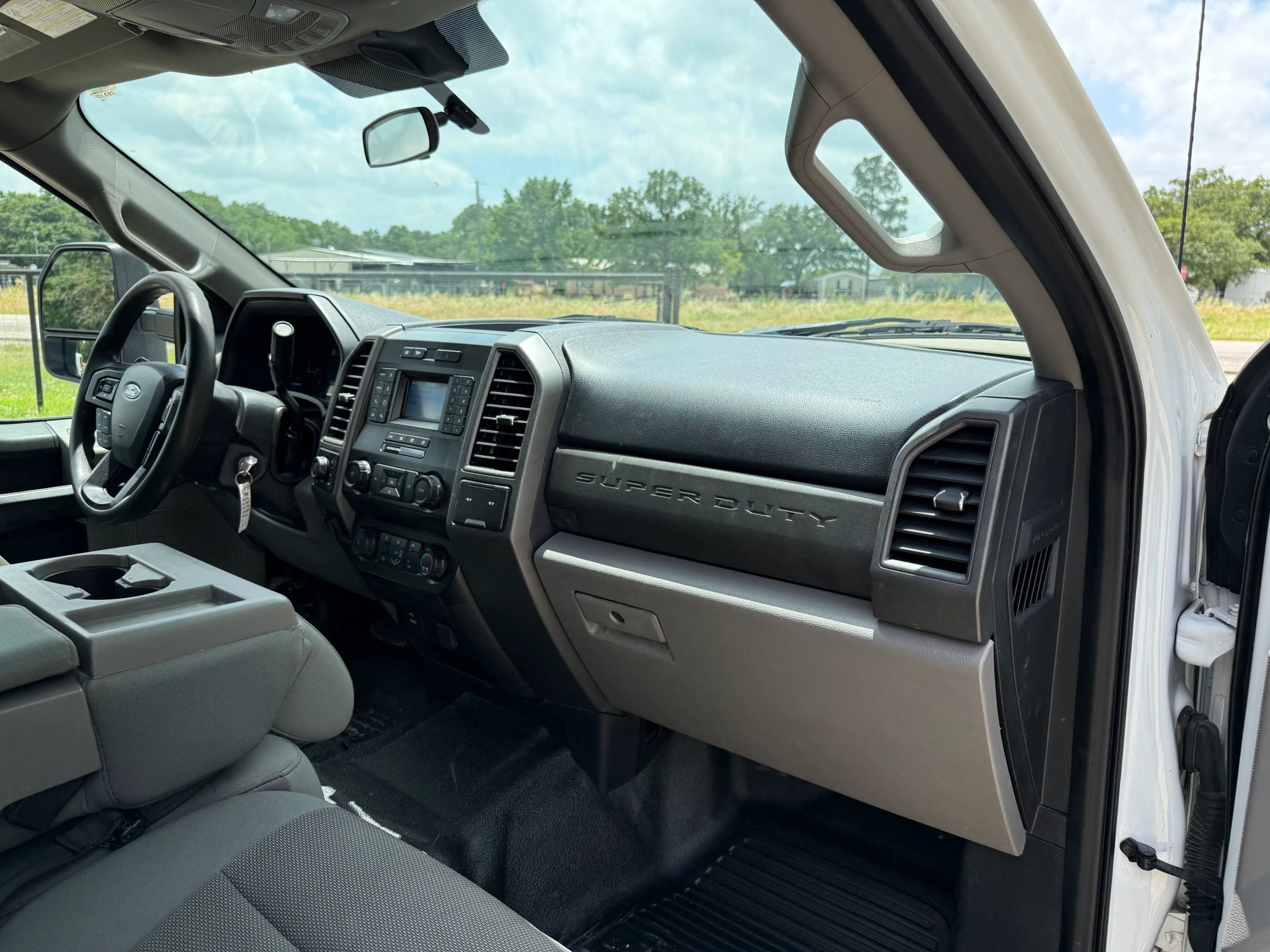 Used 2020 Ford F350 XL w/ STX Appearance Package AWD/4WD image 13