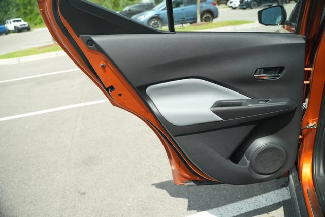 Used 2021 Nissan Kicks SR w/ SR Premium Package FWD image 16