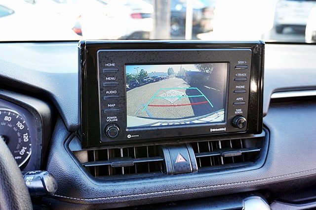 Used 2021 Toyota RAV4 XLE image 26