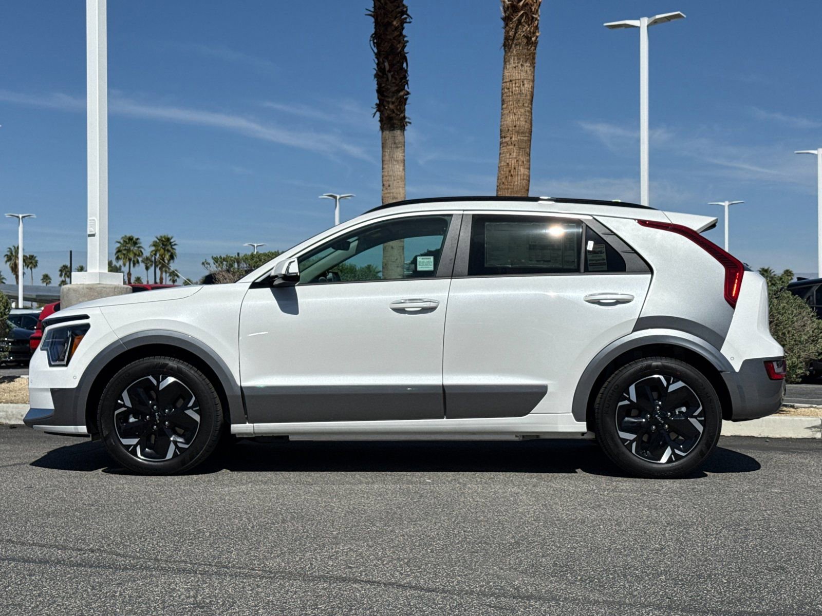New 2026 Kia Niro Wave FWD image 6