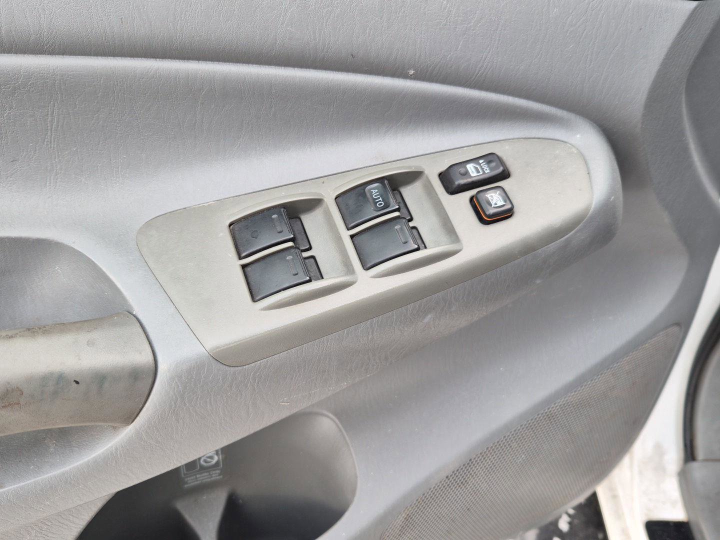 Used 2009 Toyota Tacoma 4x4 Double Cab image 12