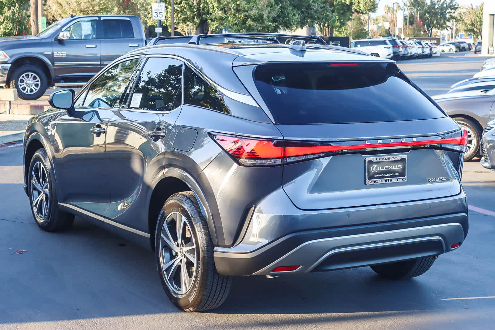 New 2026 Lexus RX 350 Premium image 2