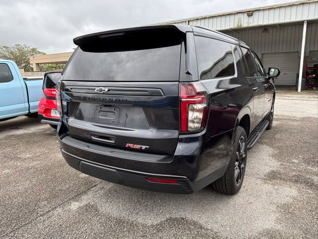 Used 2023 Chevrolet Suburban RST image 3