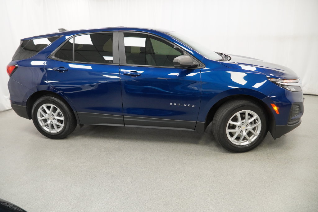 Certified 2022 Chevrolet Equinox LS FWD image 6