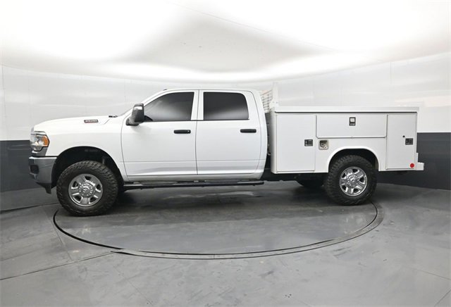 Used 2024 RAM 3500 Tradesman w/ Chrome Appearance Group image 7