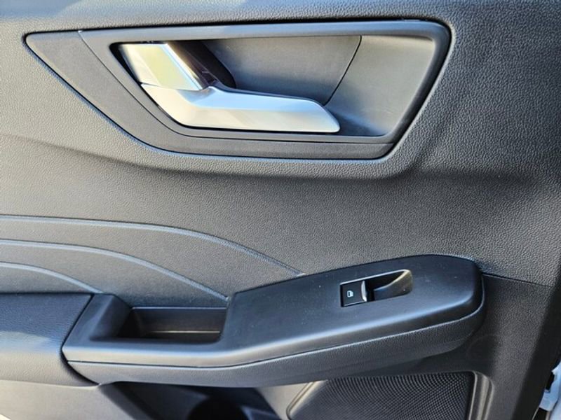 New 2026 Ford Escape ST-Line image 11