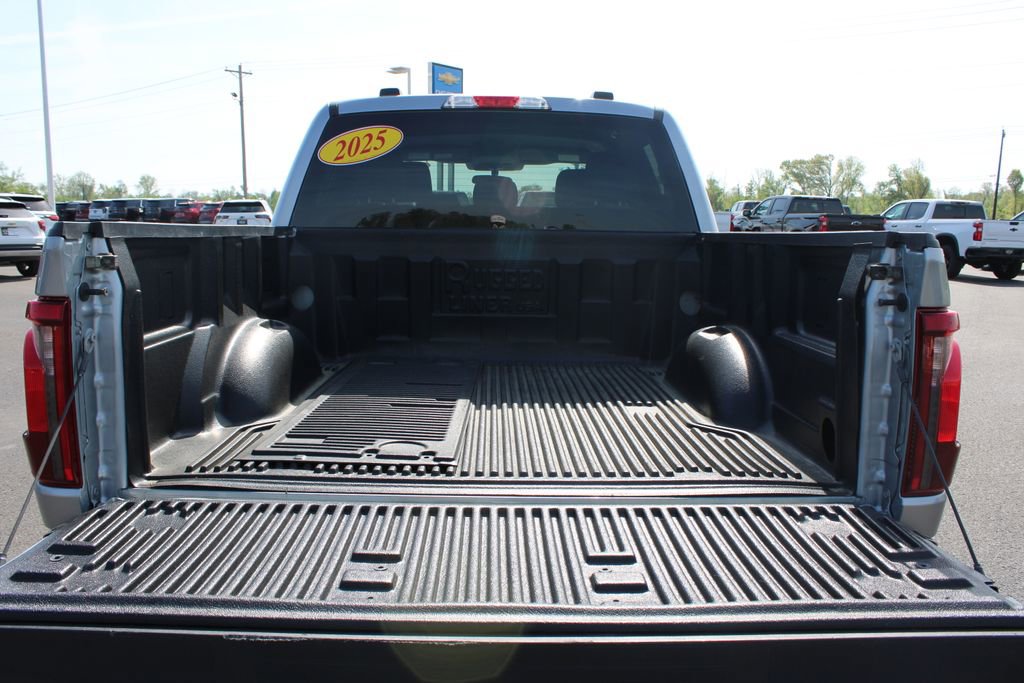 Used 2025 Ford F150 XLT w/ Equipment Group 301A Standard image 16
